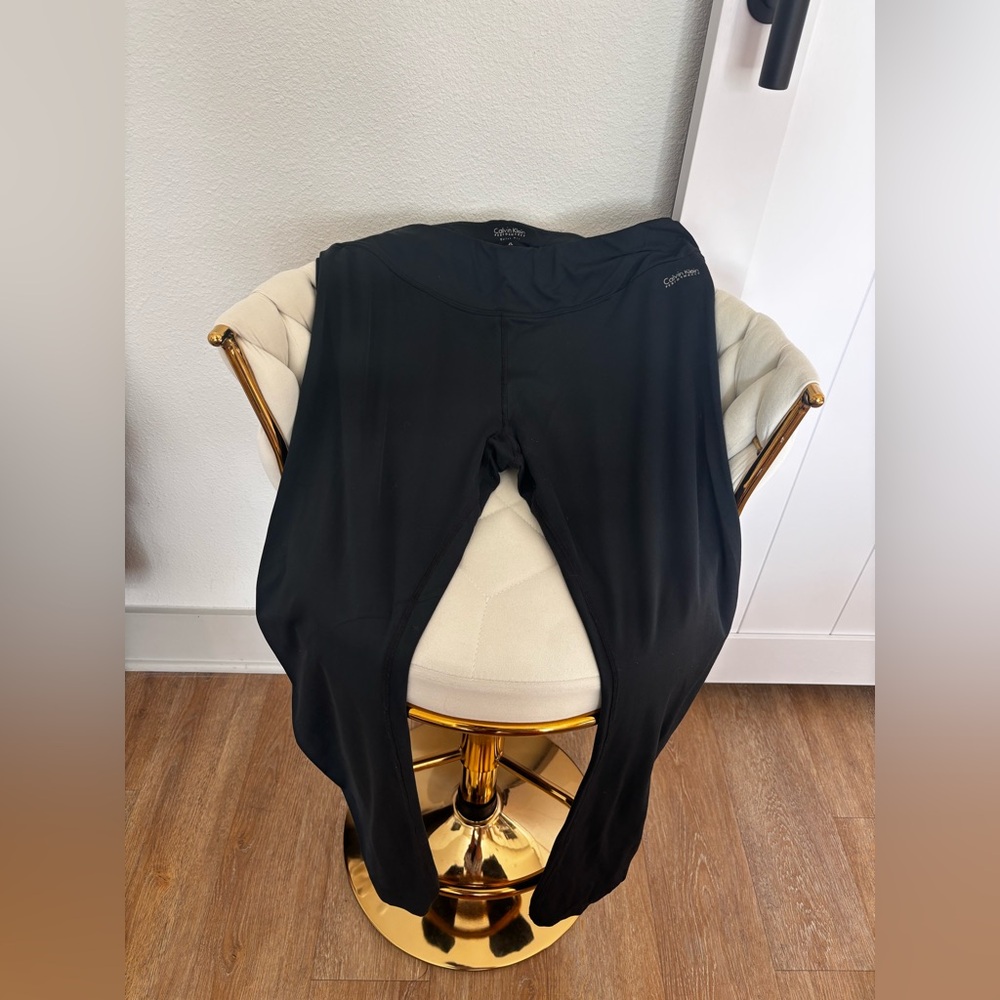 Calvin Klein Women's Black Leggings (XL)
